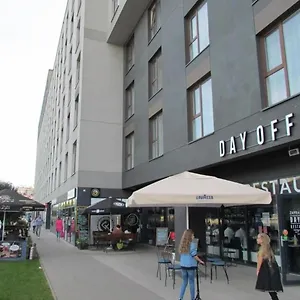 Апартаменты W Warszawie Dedykowany Parking Podziemny W Cenie, Wifi, Ac, Blisko Centrum New In Finished To A High Specification Fitted Out To A High Standard On The 7th Floor, Wifi, Underground Parking Price Included, Варшава